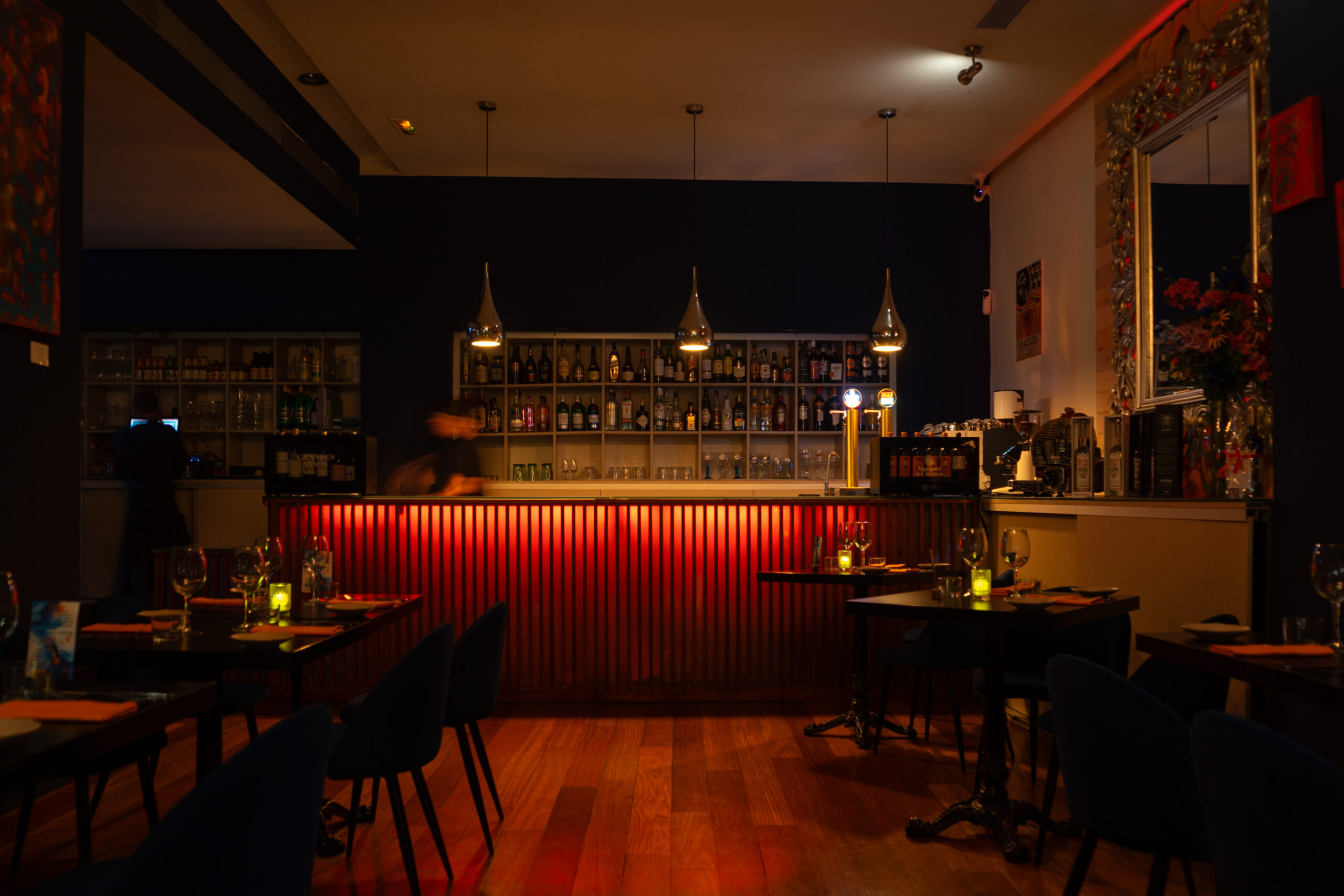 Vino Mio bar